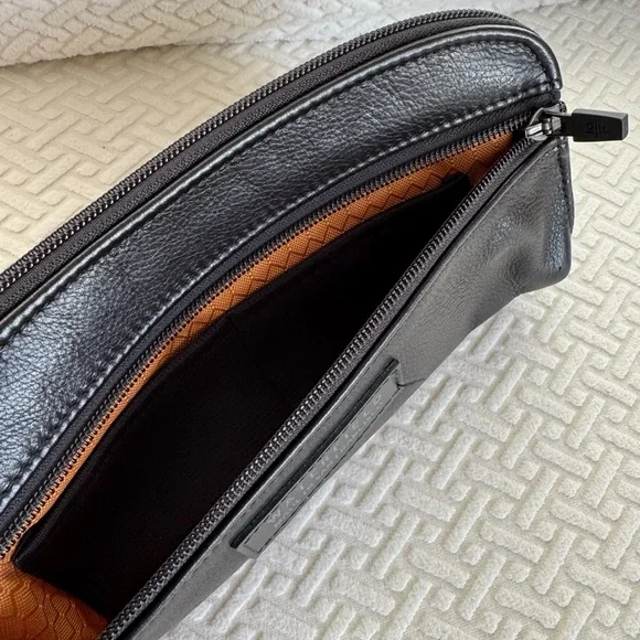 Waterfield Nintendo Switch Pouch - Picture 4 of 9